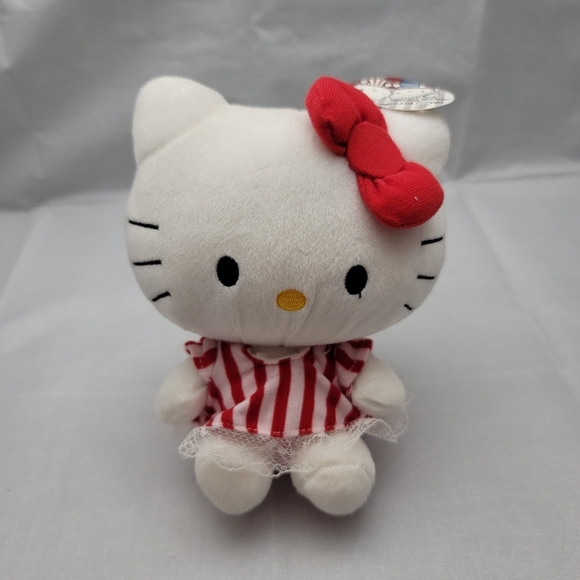Hello Kitty/Dear Daniel 2015 Valentine's Day Plush - Picture 1 of 5